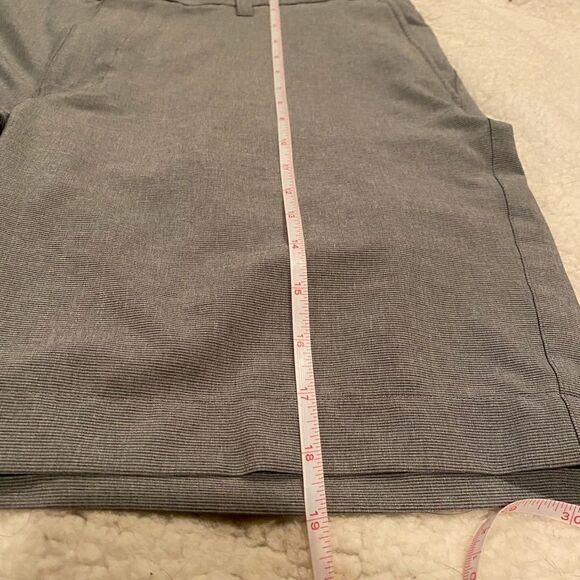 Round Tree and Yorker Performance Grey Shorts 40 - Picture 4 of 7